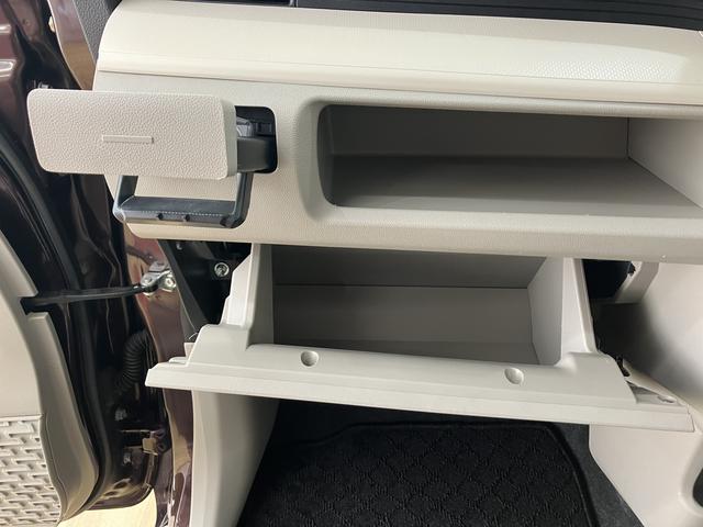 ムーヴＬ　／ＣＤオーディオ／キーレスエントリー／アルミホイール横滑防止装置　運転席エアバッグ　ＡＢＳ　キーレス　衝突安全ボディ　Ｉストップ　ＷエアＢ（富山県）の中古車