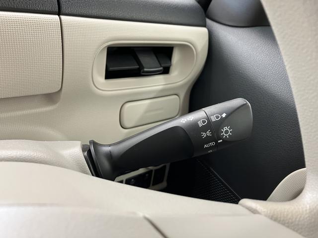 ムーヴキャンバスＸリミテッド　ＳＡII　／ＣＤオーディオ／キーフリー／ＣＤオーディオ　キーフリー　フルホイールキャップ　プッシュスタート　オートエアコン　両側電動スライドドア（富山県）の中古車