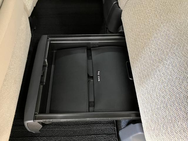 ムーヴキャンバスＸリミテッド　ＳＡII　／ＣＤオーディオ／キーフリー／ＣＤオーディオ　キーフリー　フルホイールキャップ　プッシュスタート　オートエアコン　両側電動スライドドア（富山県）の中古車