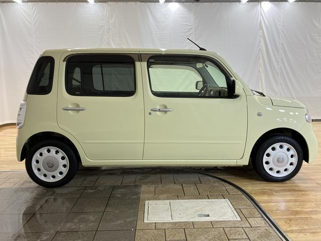 ミラココアココアＸ　／ＣＤオーディオ／キーフリー／オートエアコンｉ−ＳＴＯＰ　インテリキー　安全ボディ　運転席エアバック　キーレスキー　ダブルエアバック　ＡＢＳ付　横滑り防止装置　記録簿付き（富山県）の中古車