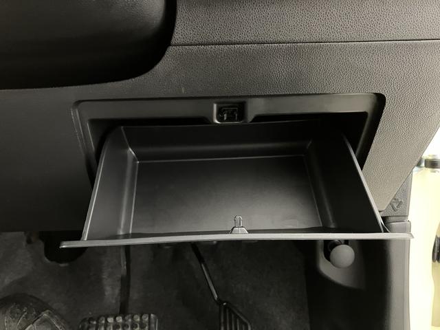 ミラココアココアＸ　／ＣＤオーディオ／キーフリー／オートエアコンｉ−ＳＴＯＰ　インテリキー　安全ボディ　運転席エアバック　キーレスキー　ダブルエアバック　ＡＢＳ付　横滑り防止装置　記録簿付き（富山県）の中古車