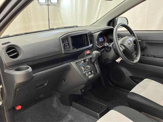 ミライースL SAIII /オーディオレス/キーレス/マニュアルエアコアイドリングストップ車 車線逸脱アラート 衝突回避支援システム 横滑り防止装置付 ワイヤレスキー デュアルエアバッグ オートハイビーム 運転席エアバッグ 点検記録簿 オートライト ABS 安全ボディ(富山県)の中古車