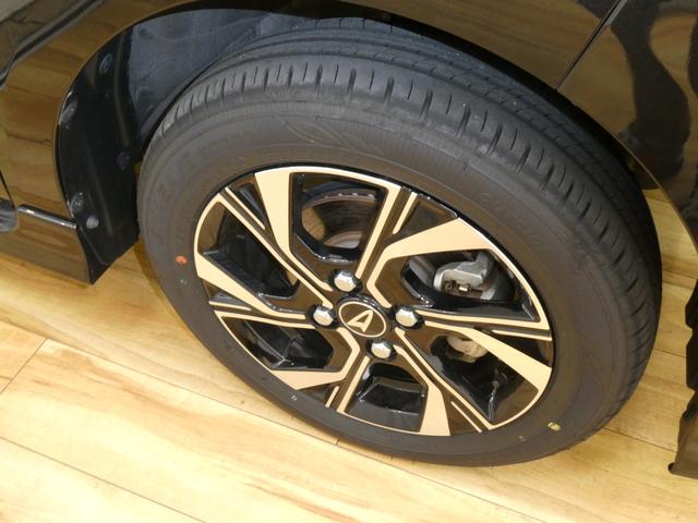 タントカスタムＸ　／４ＷＤ／オーディオレス／バックカメラ／両側電動車線逸脱防止　誤発進抑制装置　Ｂカメラ　両側自動ドア　オートハイビーム　ＬＥＤヘッドライト　電格ミラー　４ＷＤ　Ａライト　キーフリー　盗難防止装置　ＡＷ　スマートキー　記録簿　アイドリングＳＴＯＰ（富山県）の中古車