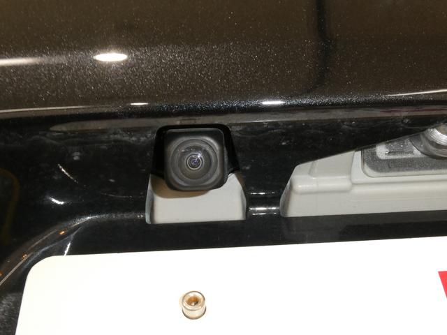 タントカスタムＸ　／４ＷＤ／オーディオレス／バックカメラ／両側電動車線逸脱防止　誤発進抑制装置　Ｂカメラ　両側自動ドア　オートハイビーム　ＬＥＤヘッドライト　電格ミラー　４ＷＤ　Ａライト　キーフリー　盗難防止装置　ＡＷ　スマートキー　記録簿　アイドリングＳＴＯＰ（富山県）の中古車