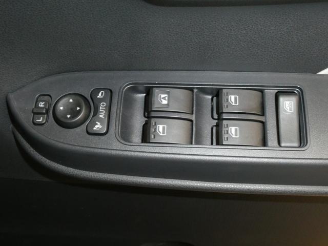 タントＸ　／オーディオレス／両側スライド片側電動ドア／キーフリーＢカメ　レーダーブレーキ　ｉ−ｓｔｏｐ　盗難防止アラーム　電動ミラー　キーレスエントリーシステム　レーンキープ　ＥＳＣ　スマートキー　Ｗエアバック　両側スライド片側電動ドア　オートライト　ベンチシート（富山県）の中古車
