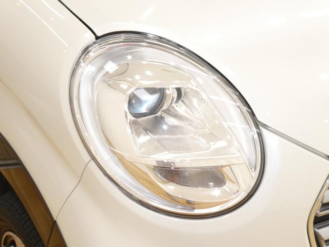 キャスト 中古車 アクティバＧ　ＳＡＩＩＩ　／４ＷＤ／ＣＤオーディオ／キーフリ４ＷＤ　ＣＤオーディオ　衝突被害軽減Ｂ　　電動ミラー　アイドリングＳ　キーフリー　ＬＥＤヘッドライト　衝突安全ボディ　車線逸脱防止　オートハイビーム　ＥＳＣ　オートライト　両席エアバッグ