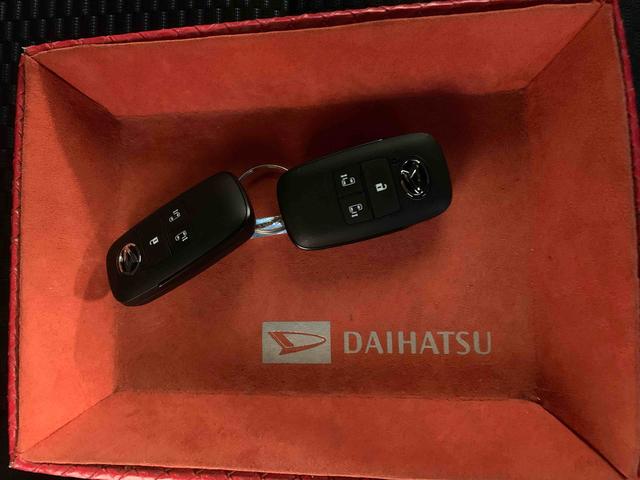 タントカスタムＲＳ　保証付きまごころ保証１年付き　記録簿　取扱説明書　オートマチックハイビーム　衝突被害軽減システム　スマートキー　アルミホイール　ターボ　レーンアシスト　エアバッグ　エアコン　パワーステアリング（静岡県）の中古車