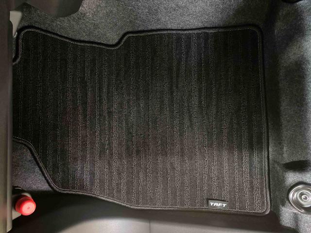 タフトＧターボ　ダーククロムベンチャー　保証付きまごころ保証１年付き　記録簿　取扱説明書　衝突被害軽減システム　スマートキー　オートマチックハイビーム　サンルーフ　アルミホイール　ターボ　レーンアシスト　エアバッグ　エアコン　パワーステアリング（静岡県）の中古車