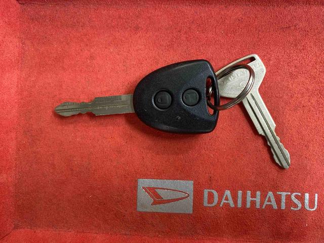 ムーヴＬ　タイヤ新品　保証付きＥＴＣ（静岡県）の中古車