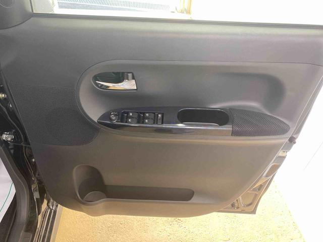 タントカスタムＸ　トップエディションＳＡII　タイヤ新品　保証付きナビ（静岡県）の中古車