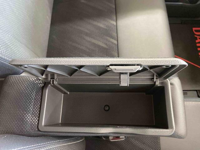 タントカスタムＸ　トップエディションＳＡII　タイヤ新品　保証付きナビ（静岡県）の中古車