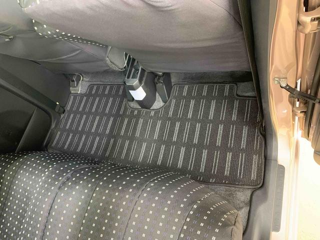 タントエグゼカスタムＲＳ　タイヤ新品　保証付きナビ（静岡県）の中古車