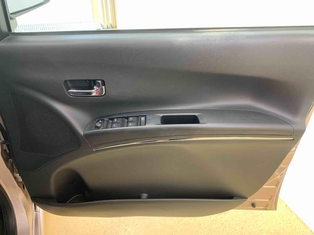 タントエグゼカスタムＲＳ　タイヤ新品　保証付きナビ（静岡県）の中古車