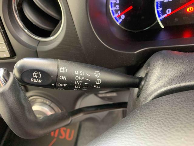 タントエグゼカスタムＲＳ　タイヤ新品　保証付きナビ（静岡県）の中古車