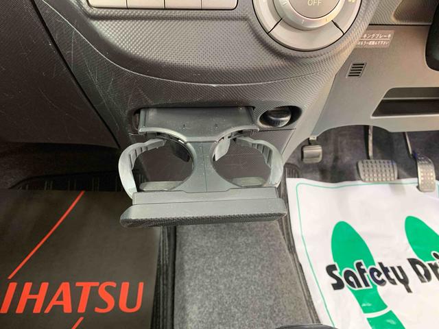 タントエグゼカスタムＲＳ　タイヤ新品　保証付きナビ（静岡県）の中古車