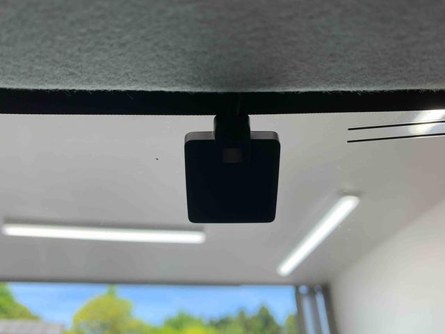ロッキーＧ　タイヤ新品　４ＷＤ　保証付きまごころ保証１年付き　記録簿　取扱説明書　ナビ　バックカメラ　　衝突被害軽減システム　スマートキー　オートマチックハイビーム　ＥＴＣ　アルミホイール　ターボ　レーンアシスト　エアバッグ　エアコン（静岡県）の中古車