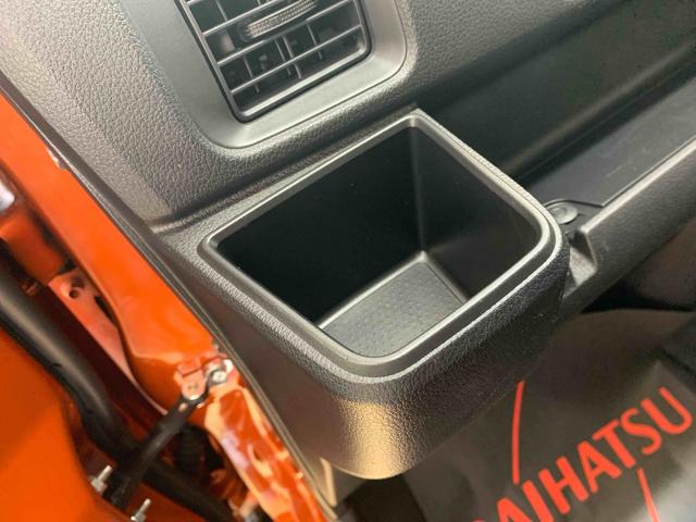 ハイゼットカーゴクルーズ　ナビ　保証付きＥＴＣ　バックカメラ（静岡県）の中古車