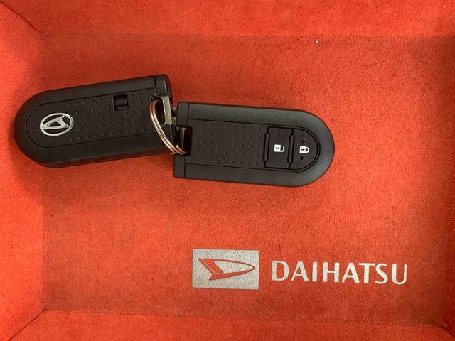 ムーヴＸ　ＳＡ　タイヤ新品　保証付きナビ　ＥＴＣ　バックカメラ（静岡県）の中古車