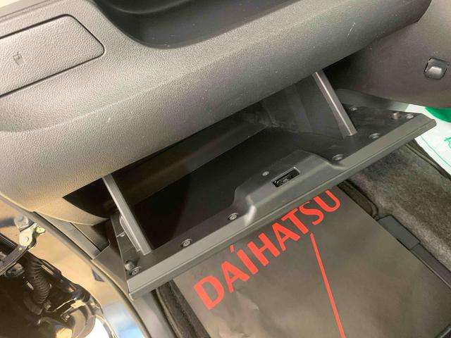 タントカスタムＲＳ　トップエディションＶＳ　ＳＡIII　保証付きナビ（静岡県）の中古車