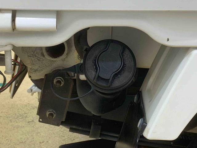キャリイトラックＫＣエアコン・パワステ　ラジオ　保証付き（静岡県）の中古車