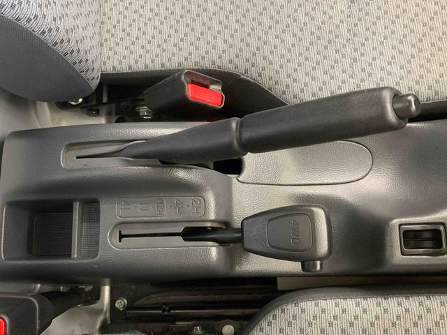 キャリイトラックＫＣエアコン・パワステ農繁仕様　パートタイム４ＷＤ　保証付き５ＭＴ　ラジオ（静岡県）の中古車