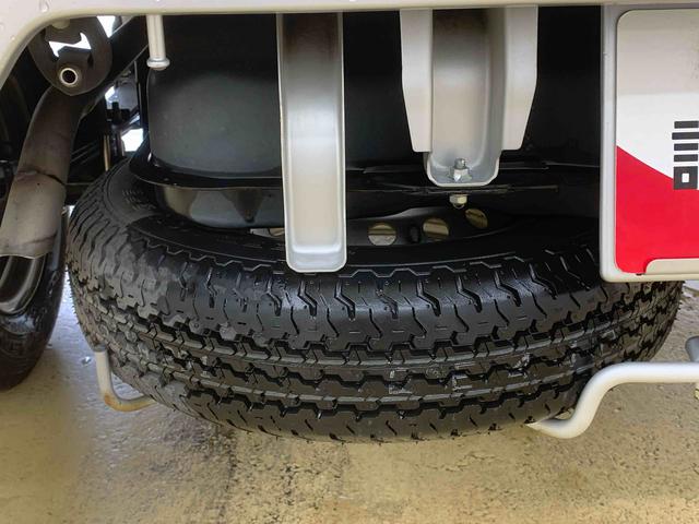 キャリイトラックＫＣエアコン・パワステ農繁仕様　パートタイム４ＷＤ　保証付き５ＭＴ　ラジオ（静岡県）の中古車