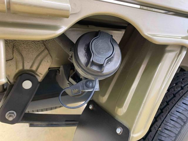 ハイゼットトラックジャンボＳＡIIIｔ　タイヤ新品　４ＷＤ　保証付きまごころ保証１年付き　記録簿　取扱説明書　ＡＴ　ナビ　衝突被害軽減システム　キーレスエントリー　レーンアシスト　エアバッグ　エアコン　パワーステアリング　パワーウィンドウ　ＡＢＳ（静岡県）の中古車