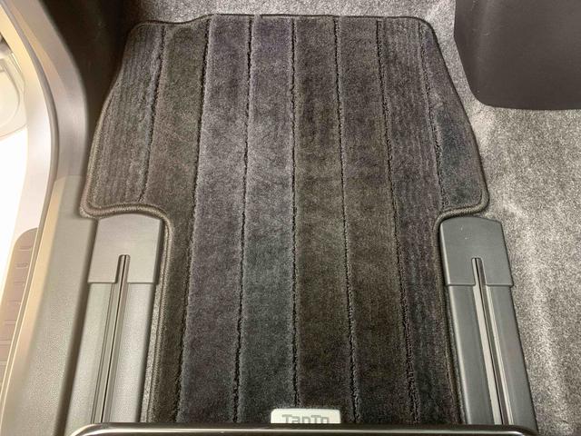 タントカスタムＲＳ　トップエディションＶＳ　ＳＡII　タイヤ新品Ｉ保証付き　ナビ　バックカメラ（静岡県）の中古車