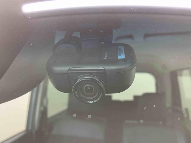 タントカスタムＲＳ　トップエディションＶＳ　ＳＡII　タイヤ新品Ｉ保証付き　ナビ　バックカメラ（静岡県）の中古車