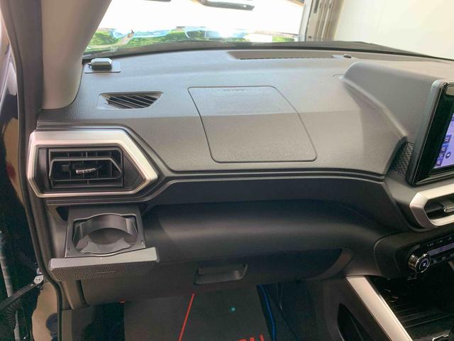 ロッキープレミアムＧ　ＨＥＶ　ＥＴＣ　保証付きナビ　ドラレコ　　バックカメラ（静岡県）の中古車