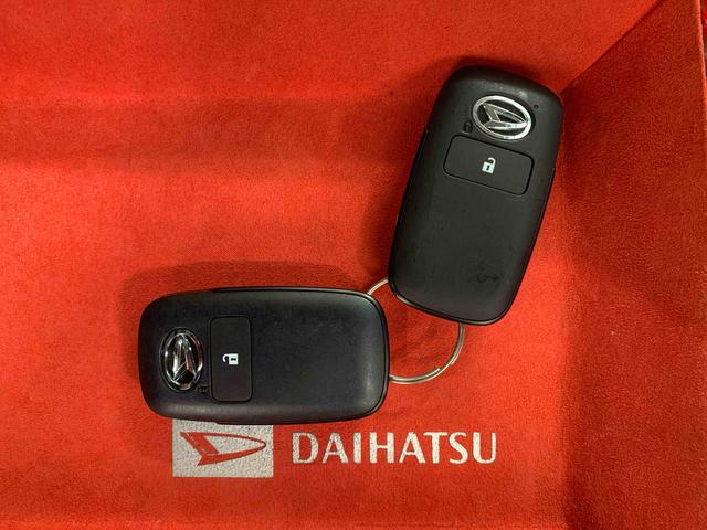 ロッキープレミアムＧ　ＨＥＶ　ＥＴＣ　保証付きナビ　ドラレコ　　バックカメラ（静岡県）の中古車