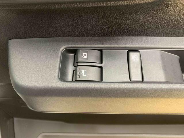 ハイゼットカーゴＤＸ　保証付きまごころ保証１年付き　記録簿　取扱説明書　ＣＶＴ　衝突被害軽減システム　キーレスエントリー　オートマチックハイビーム　レーンアシスト　エアバッグ　エアコン　パワーステアリング　パワーウィンドウ　ＡＢＳ（静岡県）の中古車
