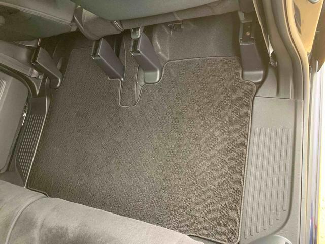 Ｎ−ＢＯＸカスタムＬ　ナビ　ドラレコ　保証付きまごころ保証１年付き　記録簿　取扱説明書　　バックカメラ　スマートキー　アルミホイール　エアバッグ　エアコン　パワーステアリング　パワーウィンドウ　ＡＢＳ（静岡県）の中古車