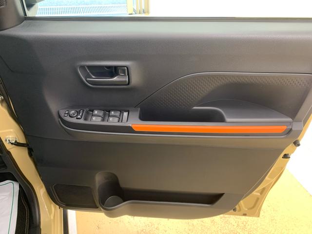 タントファンクロス（静岡県）の中古車