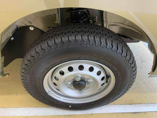 ハイゼットトラックジャンボスタンダード　ラジオ　４ＷＤ　５ＭＴ　保証付きまごころ保証１年付き　記録簿　取扱説明書　衝突被害軽減システム　オートマチックハイビーム　レーンアシスト　エアコン　パワーステアリング　エアバッグ　ＡＢＳ（静岡県）の中古車
