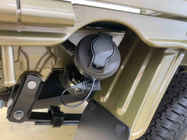 ハイゼットトラックジャンボスタンダード　ラジオ　４ＷＤ　５ＭＴ　保証付きまごころ保証１年付き　記録簿　取扱説明書　衝突被害軽減システム　オートマチックハイビーム　レーンアシスト　エアコン　パワーステアリング　エアバッグ　ＡＢＳ（静岡県）の中古車