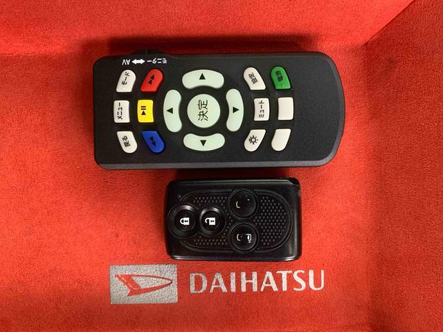 タントカスタムＲＳ　トップエディションＳＡ　後席モニター　保証付きナビ　バックカメラ（静岡県）の中古車
