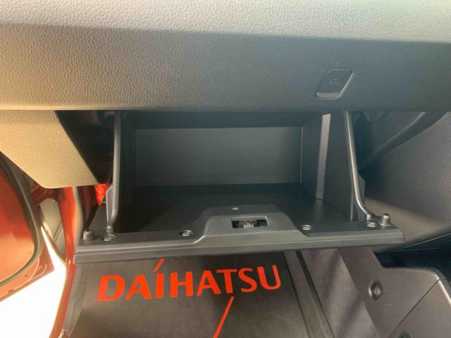 ハイゼットトラックジャンボエクストラ　４ＷＤ　５ＭＴ　保証付きまごころ保証１年付き　記録簿　取扱説明書　ディスプレイオーディオ　衝突被害軽減システム　スマートキー　オートマチックハイビーム　レーンアシスト　エアバッグ　エアコン　パワーステアリング（静岡県）の中古車