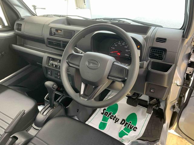 ハイゼットトラックスタンダード　タイヤ新品　保証付きラジオ（静岡県）の中古車