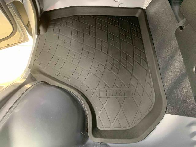 ハイゼットトラックスタンダード　タイヤ新品　保証付きラジオ（静岡県）の中古車