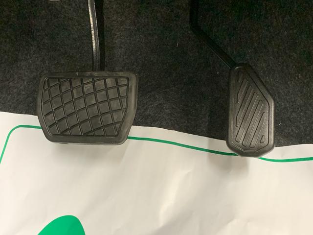 タフトＧターボ　ダーククロムベンチャー　ナビ　保証付きまごころ保証１年付き　記録簿　取扱説明書　バックカメラ　衝突被害軽減システム　スマートキー　オートマチックハイビーム　サンルーフ　アルミホイール　ターボ　レーンアシスト　エアバッグ　エアコン　ＡＢＳ（静岡県）の中古車