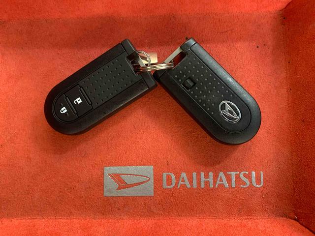 ムーヴカスタム X ハイパー SA タイヤ新品 保証付きまごころ保証1年付き 記録簿 取扱説明書 ナビ ETC バックカメラ 衝突被害軽減システム スマートキー アルミホイール エアバッグ エアコン パワーステアリング パワーウィンドウ ABS(静岡県)の中古車