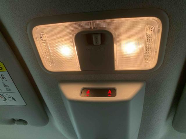 タントＸ　ディスプレイオーディオ　保証付きまごころ保証１年付き　記録簿　取扱説明書　バックカメラ　スマートキー　ワンオーナー　エアバッグ　エアコン　パワーステアリング　パワーウィンドウ　ＡＢＳ（静岡県）の中古車