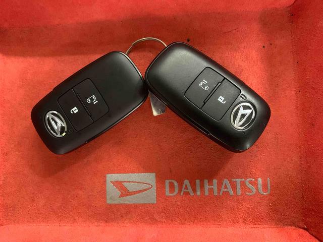 タントＸ　ディスプレイオーディオ　保証付きまごころ保証１年付き　記録簿　取扱説明書　バックカメラ　スマートキー　ワンオーナー　エアバッグ　エアコン　パワーステアリング　パワーウィンドウ　ＡＢＳ（静岡県）の中古車