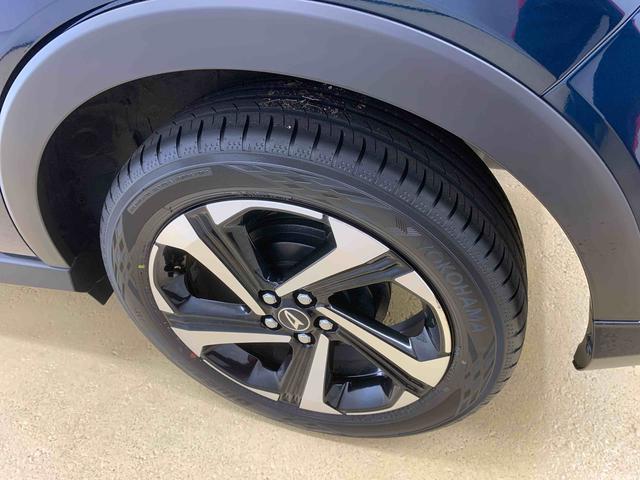 ロッキープレミアムＧ　ＨＥＶ　タイヤ新品　保証付きまごころ保証１年付き　記録簿　取扱説明書　ナビ　ドラレコ　バックカメラ　衝突被害軽減システム　スマートキー　オートマチックハイビーム　アルミホイール　レーンアシスト　ワンオーナー　エアバッグ　エアコン（静岡県）の中古車