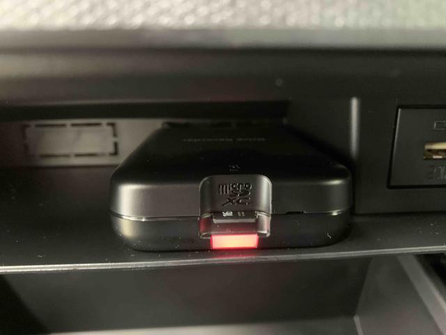 タフトＧ　タイヤ新品　ナビ　保証付きまごころ保証１年付き　記録簿　取扱説明書　　ドラレコ　バックカメラ　衝突被害軽減システム　スマートキー　オートマチックハイビーム　サンルーフ　アルミホイール　レーンアシスト　ワンオーナー（静岡県）の中古車