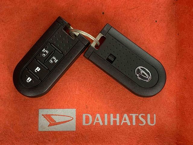 タントカスタムＲＳ　トップエディションＶＳ　ＳＡIII　保証付きタイヤ新品　ナビ　ＥＴＣ　バックカメラ（静岡県）の中古車