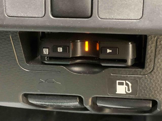 トールカスタムＧ　リミテッド　ＳＡIII　タイヤ新品　保証付きナビ　ＥＴＣ　バックカメラ（静岡県）の中古車