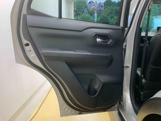 ロッキープレミアムＧ　ＨＥＶ　タイヤ新品　保証付き９インチナビ　テレコン（静岡県）の中古車