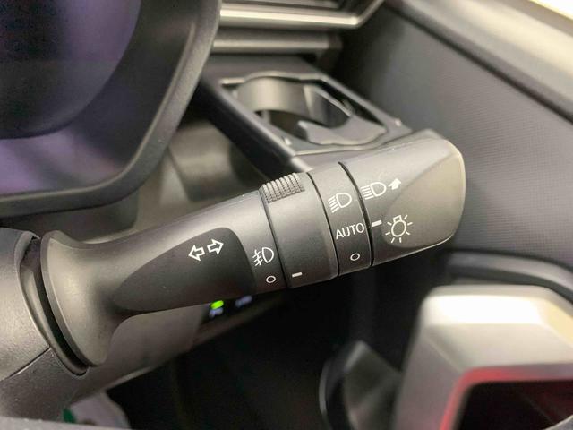 ロッキープレミアムＧ　ＨＥＶ　タイヤ新品　保証付き９インチナビ　テレコン（静岡県）の中古車